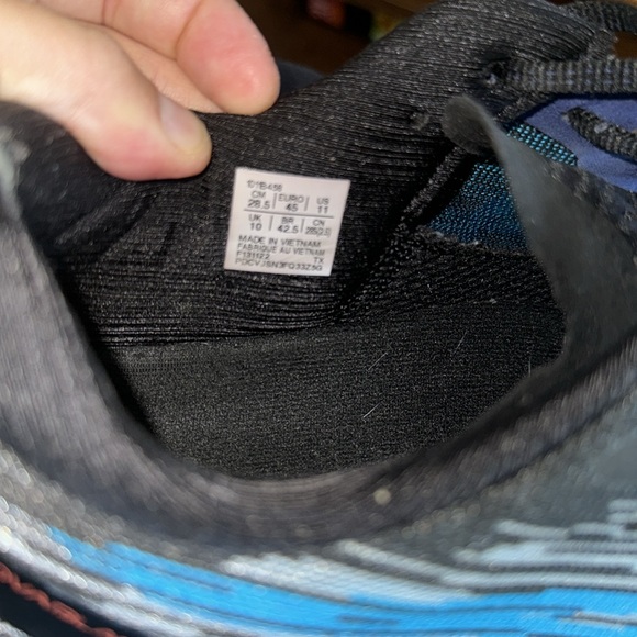 ASICS Novablast 3 Running Shoes - Picture 9 of 12